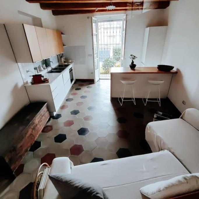 Casasassi Apartment *